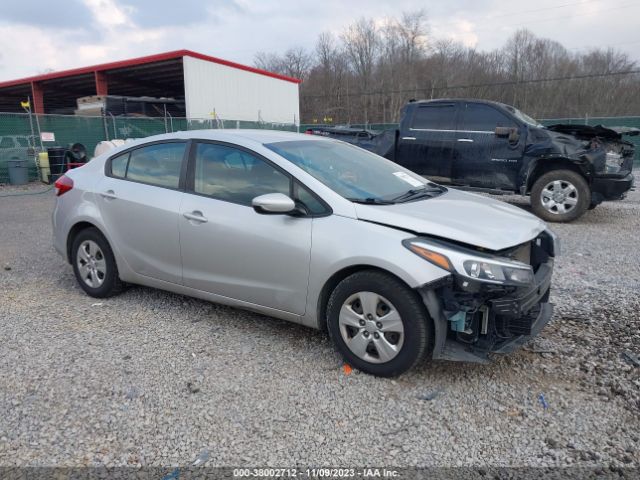 KIA FORTE 2018 3kpfk4a74je216000