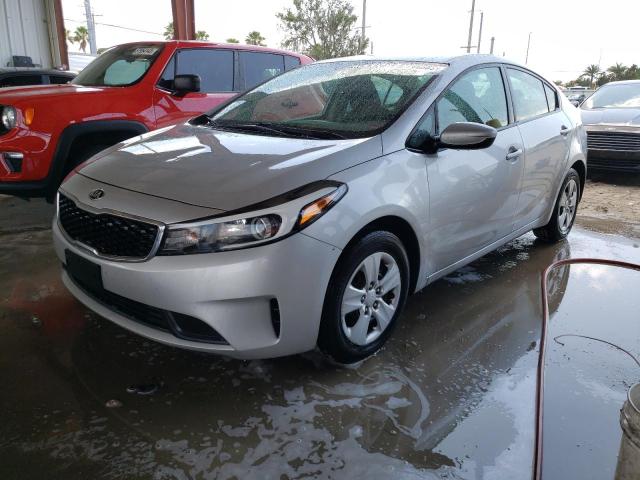 KIA FORTE LX 2018 3kpfk4a74je228194