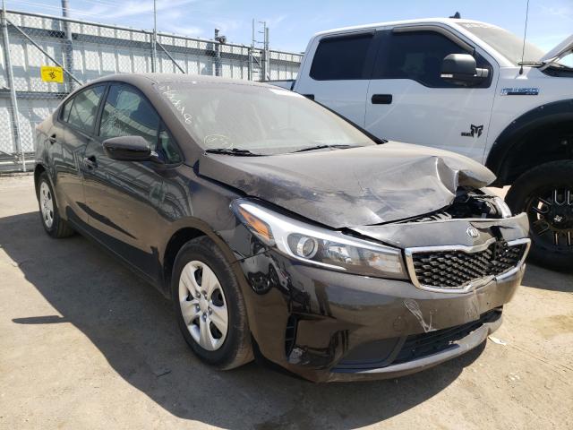 KIA FORTE LX 2018 3kpfk4a74je231077