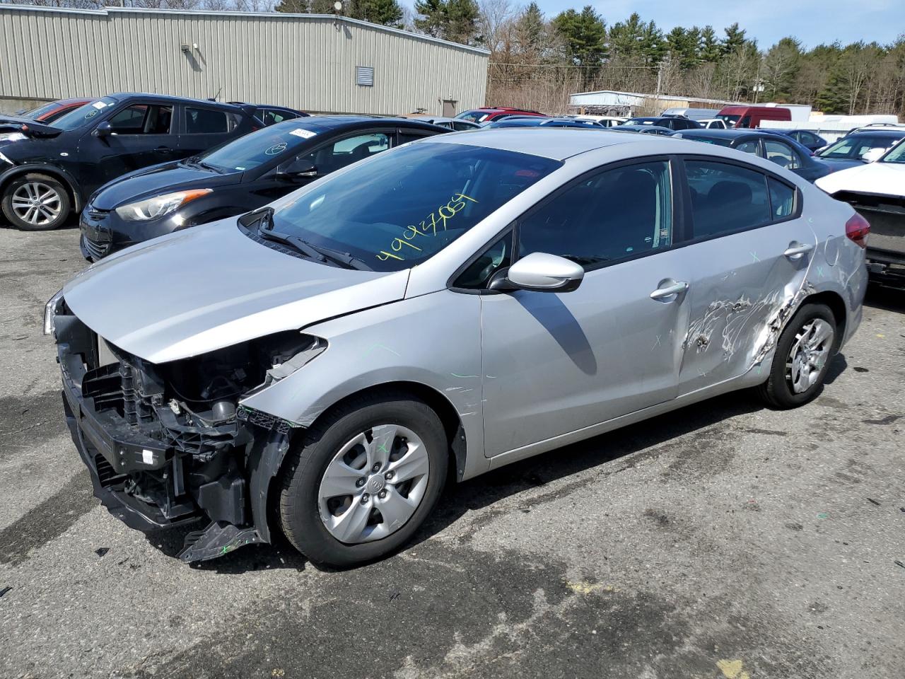 KIA FORTE 2018 3kpfk4a74je241883