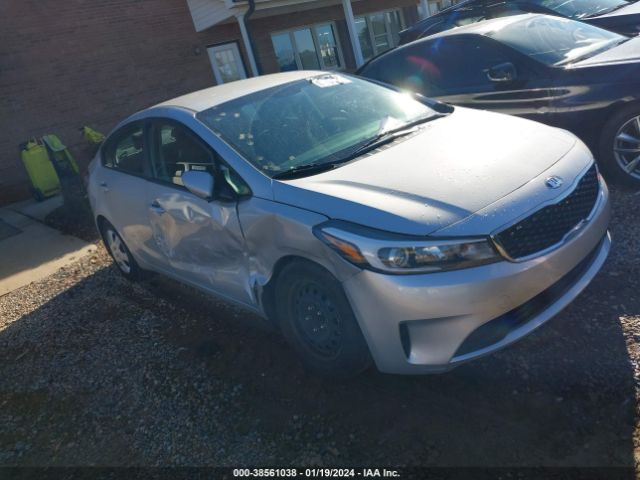 KIA FORTE 2018 3kpfk4a74je257534