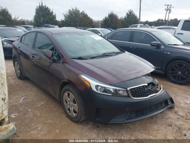 KIA FORTE 2018 3kpfk4a74je258182