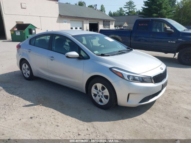 KIA FORTE 2018 3kpfk4a74je267688