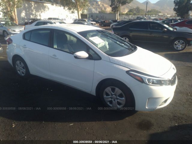 KIA FORTE 2018 3kpfk4a74je269196