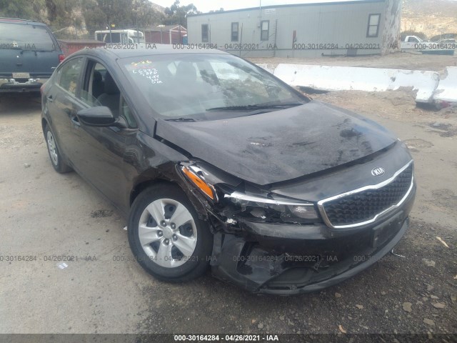 KIA FORTE 2018 3kpfk4a74je270865