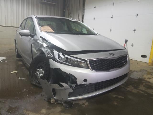 KIA FORTE LX 2018 3kpfk4a74je280523