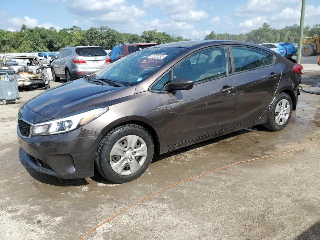 KIA FORTE LX 2017 3kpfk4a75he033117