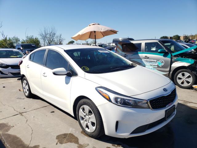 KIA FORTE LX 2017 3kpfk4a75he041587