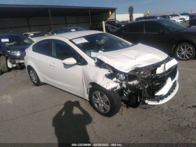 KIA FORTE 2017 3kpfk4a75he043002