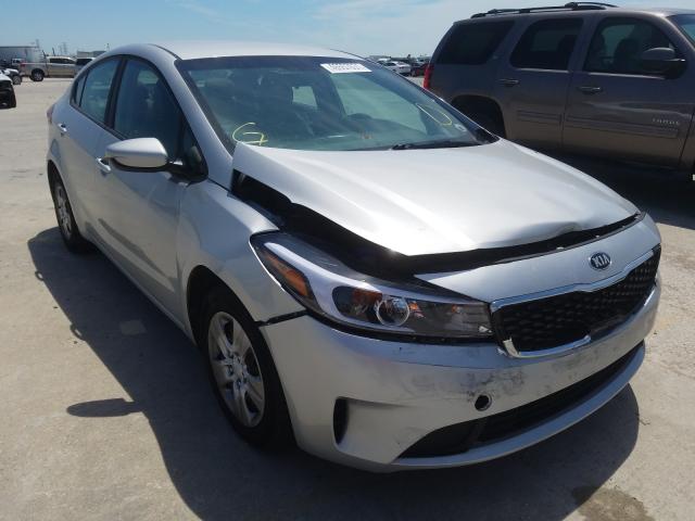 KIA FORTE LX 2017 3kpfk4a75he047227