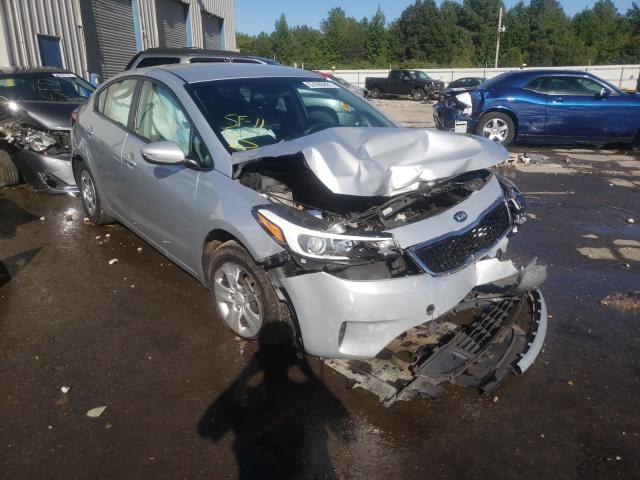 KIA FORTE LX 2017 3kpfk4a75he049625