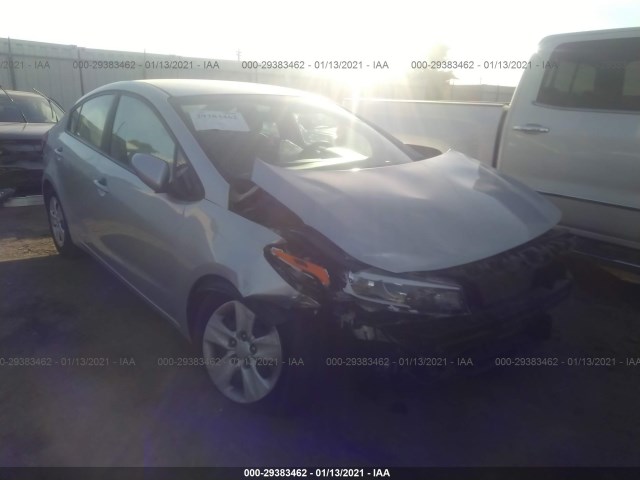 KIA FORTE 2017 3kpfk4a75he051424