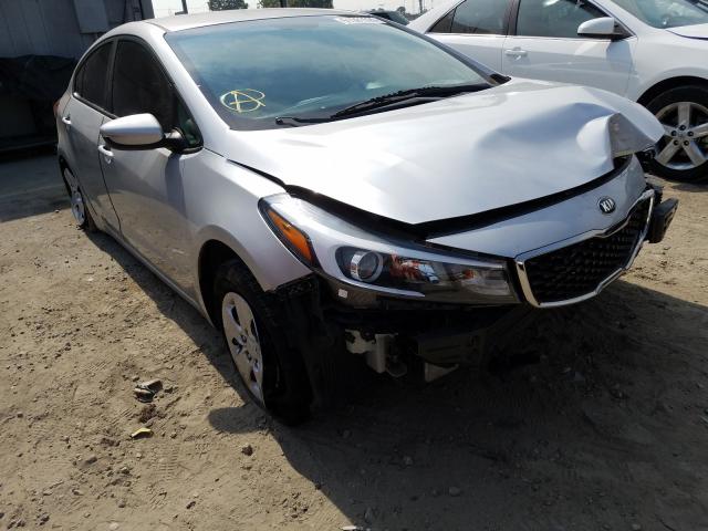 KIA FORTE LX 2017 3kpfk4a75he065839