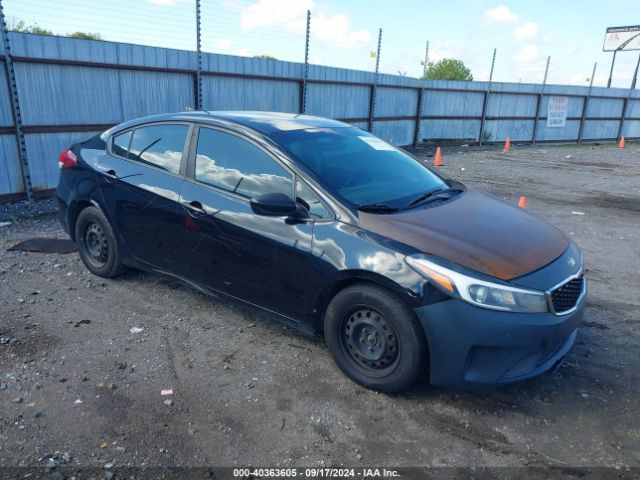 KIA FORTE 2017 3kpfk4a75he070586