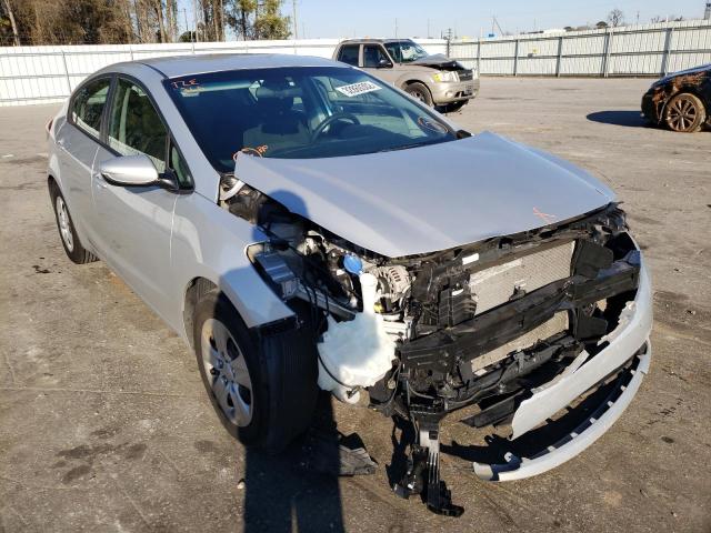 KIA FORTE LX 2017 3kpfk4a75he071303