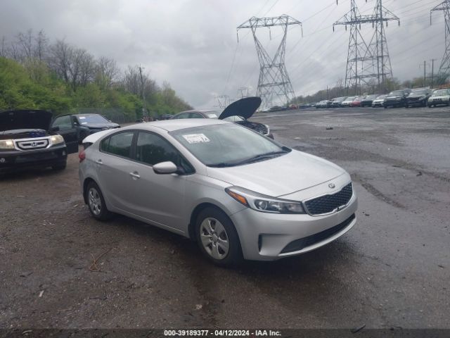 KIA FORTE 2017 3kpfk4a75he091681