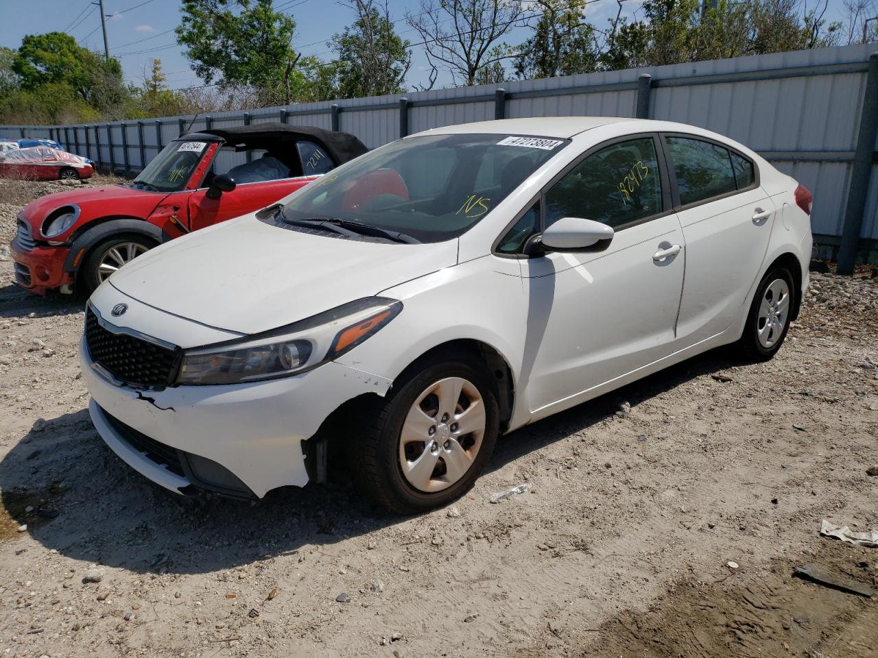 KIA FORTE 2017 3kpfk4a75he096251