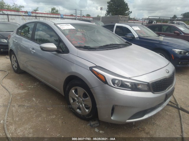 KIA FORTE 2017 3kpfk4a75he098274