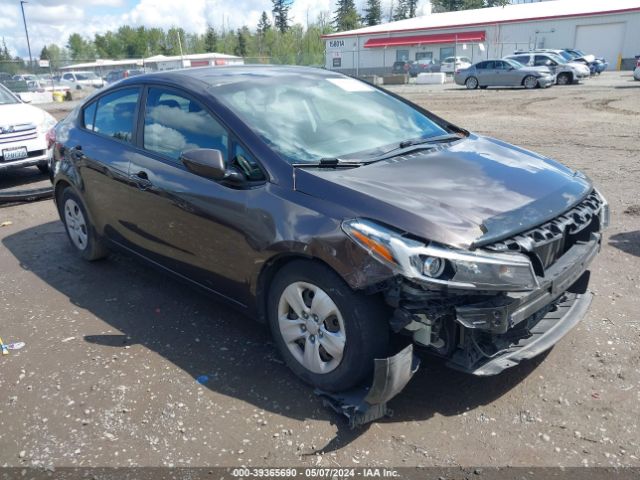 KIA FORTE 2017 3kpfk4a75he152723