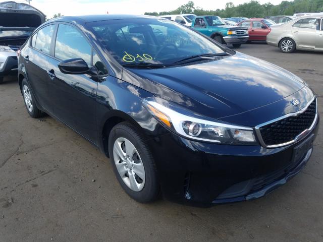 KIA FORTE LX 2018 3kpfk4a75je167485