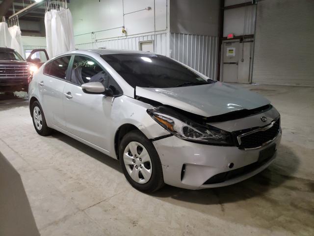 KIA FORTE LX 2018 3kpfk4a75je170077