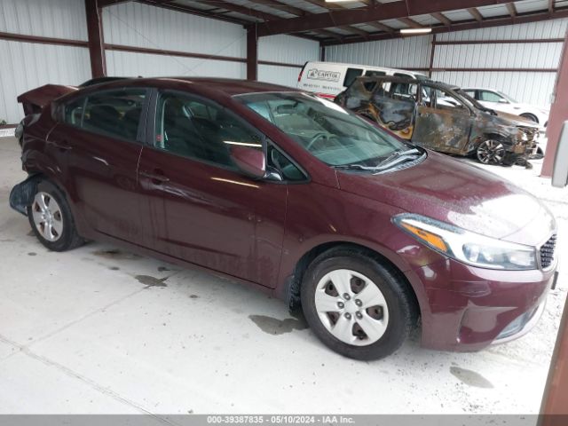 KIA FORTE 2018 3kpfk4a75je178728