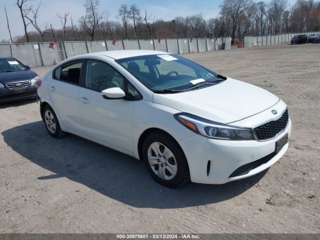 KIA FORTE 2018 3kpfk4a75je193861