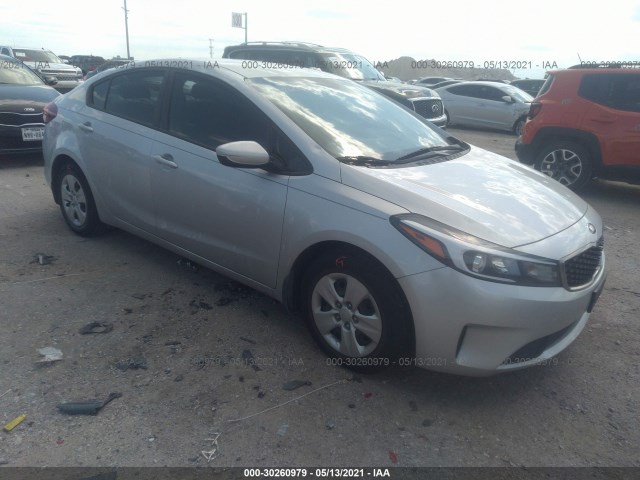 KIA FORTE 2018 3kpfk4a75je206186