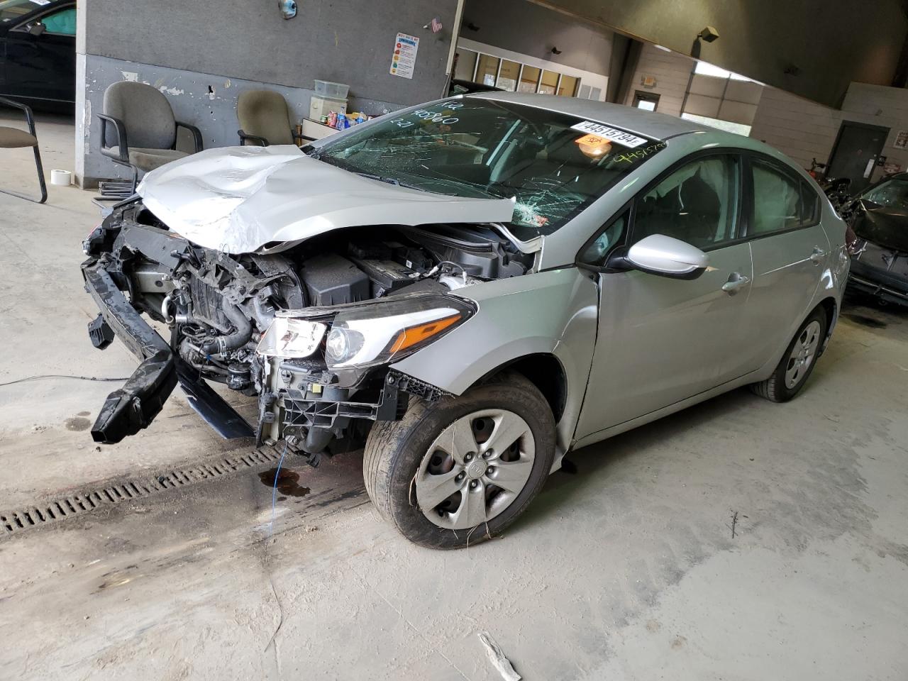 KIA FORTE 2018 3kpfk4a75je217799