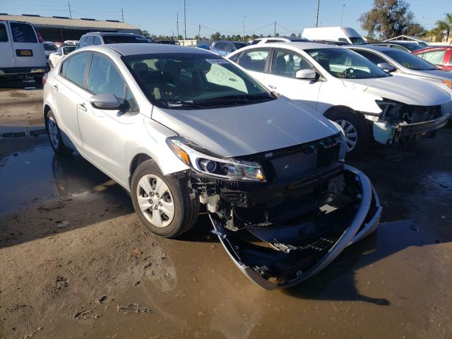 KIA FORTE LX 2018 3kpfk4a75je241682