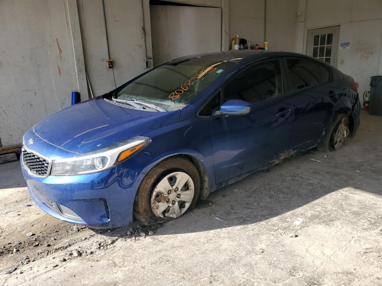 KIA FORTE 2018 3kpfk4a75je258465