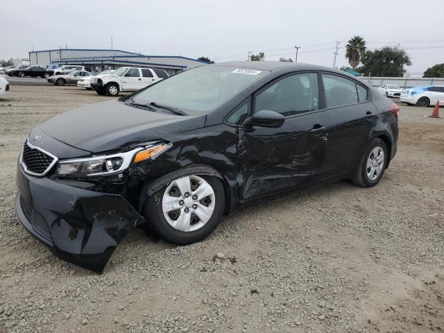 KIA FORTE LX 2018 3kpfk4a75je270843