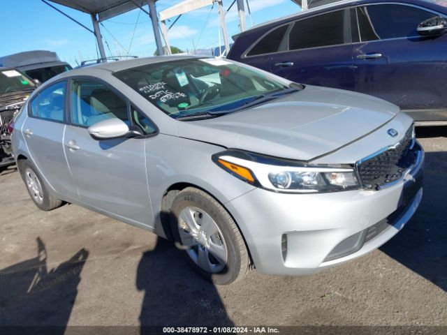 KIA FORTE 2018 3kpfk4a75je274925