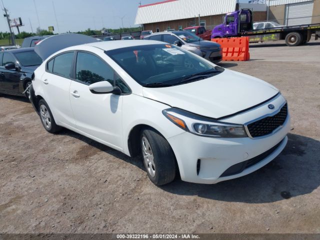 KIA FORTE 2018 3kpfk4a75je278313