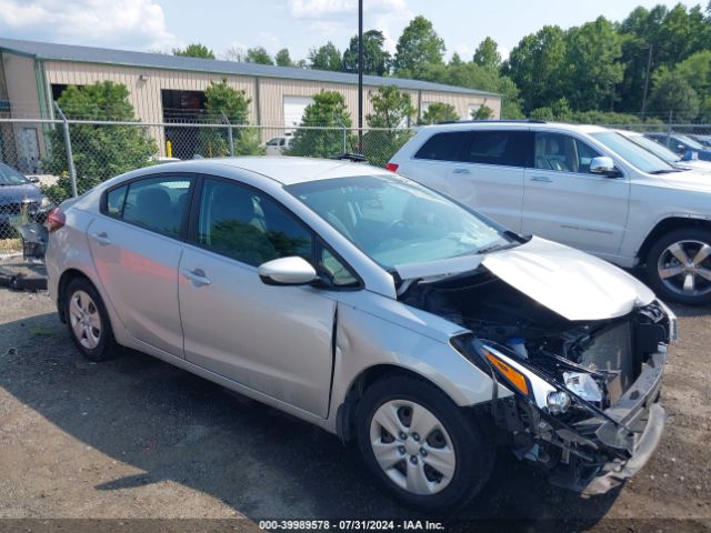 KIA FORTE 2017 3kpfk4a76he026872