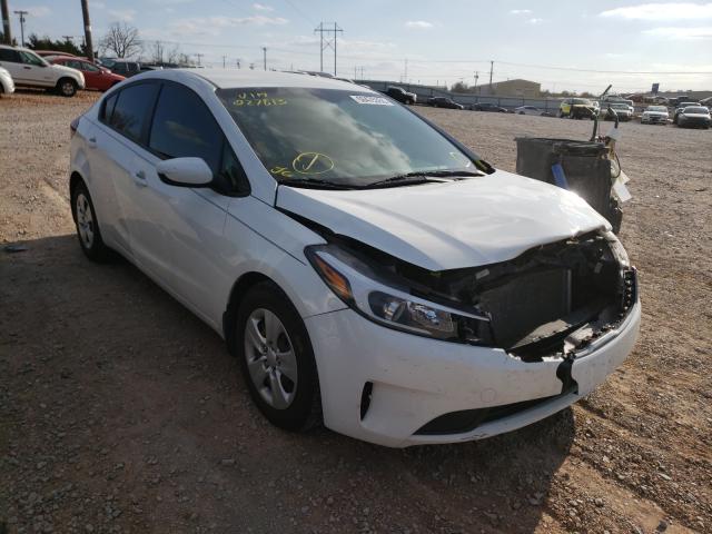 KIA FORTE LX 2017 3kpfk4a76he027813