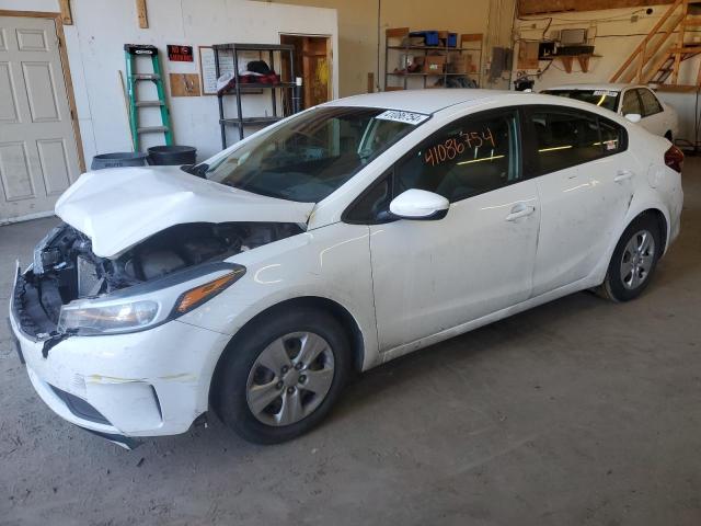 KIA FORTE 2017 3kpfk4a76he047821