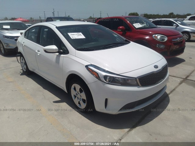 KIA FORTE 2017 3kpfk4a76he048645