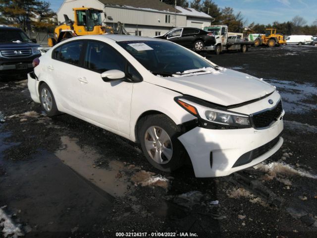 KIA FORTE 2017 3kpfk4a76he052324