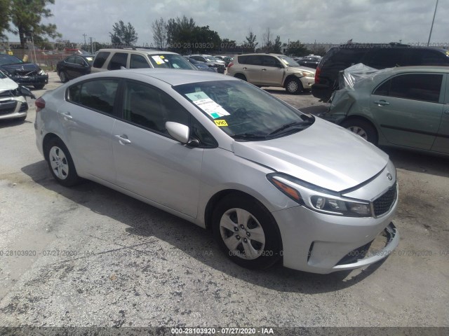 KIA FORTE 2017 3kpfk4a76he052727