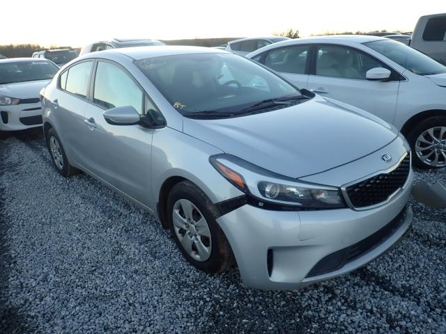 KIA FORTE LX 2017 3kpfk4a76he056552