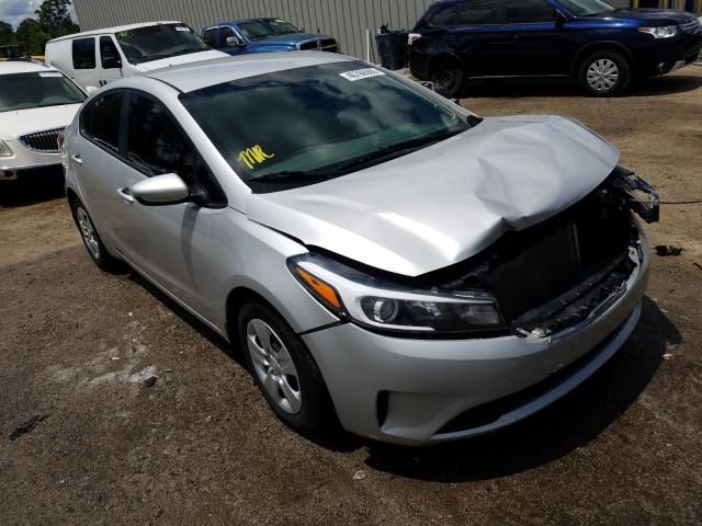 KIA FORTE LX 2017 3kpfk4a76he057166