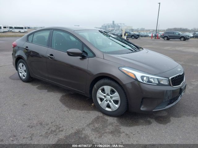 KIA FORTE 2017 3kpfk4a76he058186