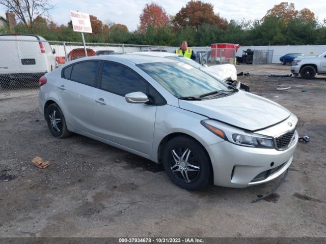 KIA FORTE 2017 3kpfk4a76he059306