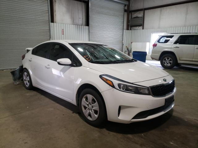 KIA FORTE LX 2017 3kpfk4a76he064358