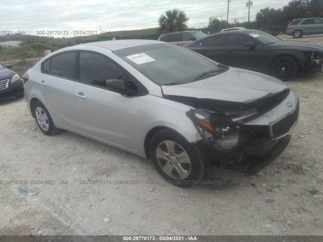 KIA FORTE 2017 3kpfk4a76he066160