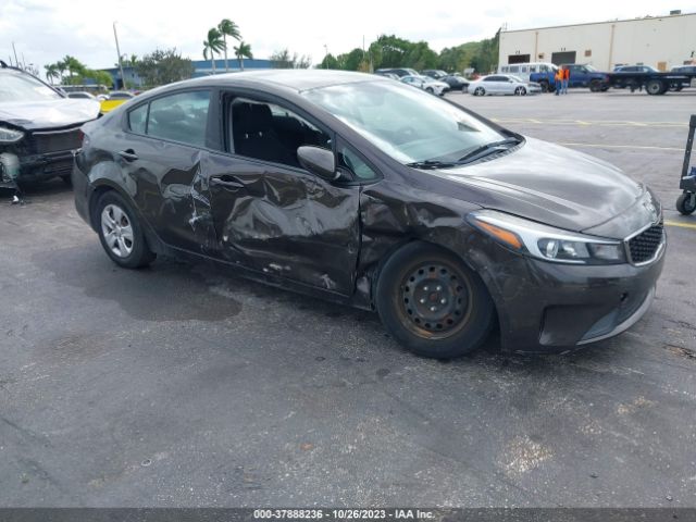 KIA FORTE 2017 3kpfk4a76he078566