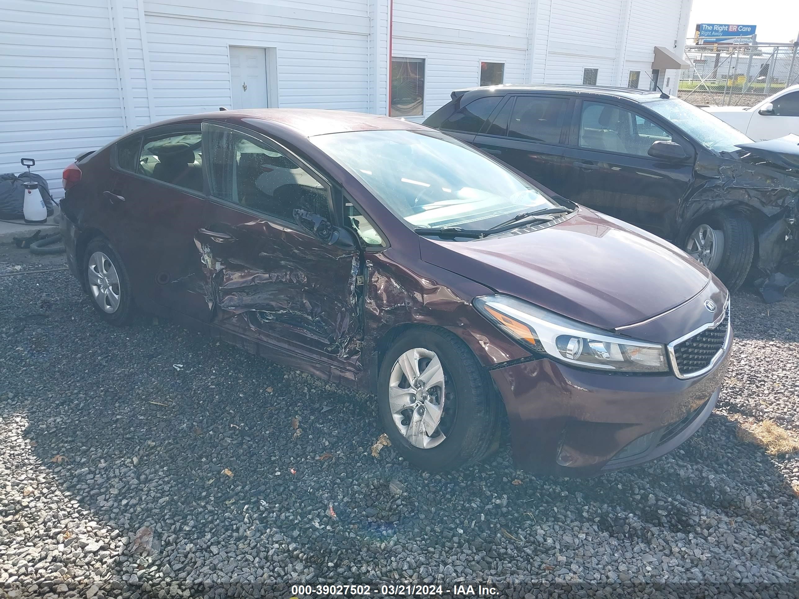 KIA FORTE 2017 3kpfk4a76he078616