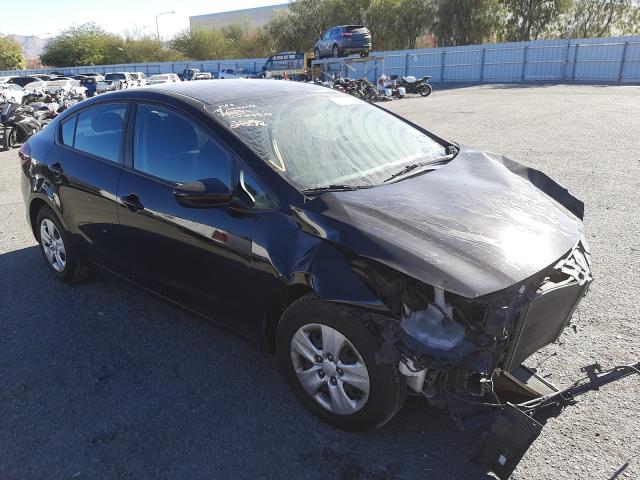 KIA FORTE LX 2017 3kpfk4a76he106995