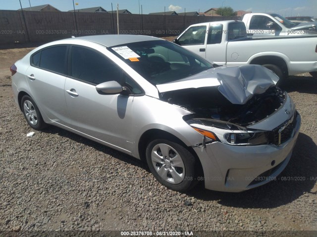 KIA FORTE 2017 3kpfk4a76he135476